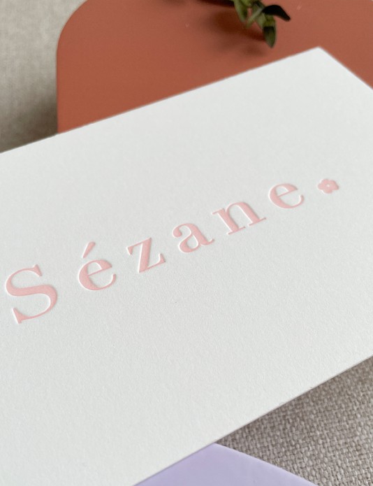 Geboortekaartje minimalistisch letterpress hartje • LEAH