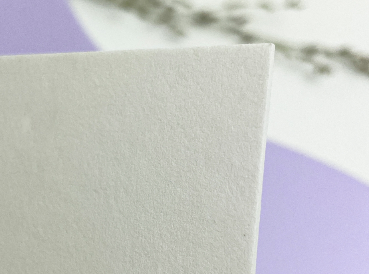 prachtig papier met textuur en spikkels